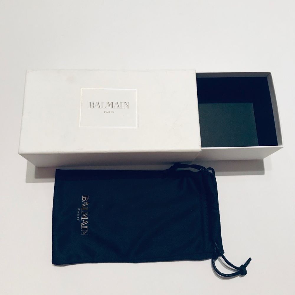 New balmain eyeglasses box))